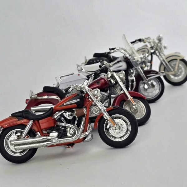 Lote # 12 Harley Davidson 1:18, Maisto x4 - Imagen 3
