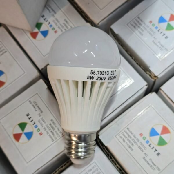 Lote # 29 Caja con 50 lamparas LED