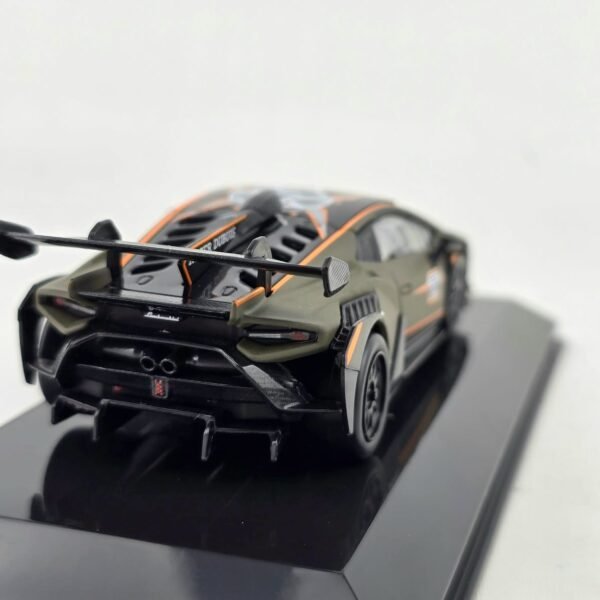 Lote # 70 Lamborghini Huracán, escala 1:43 - Imagen 4
