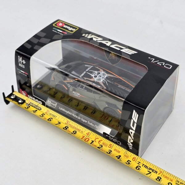Lote # 70 Lamborghini Huracán, escala 1:43 - Imagen 9