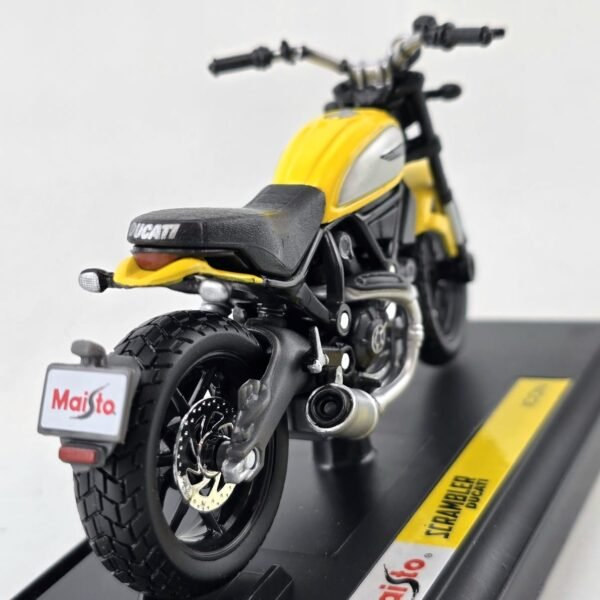 Lote # 69 Ducati Scrambler, escala 1:18 - Imagen 6