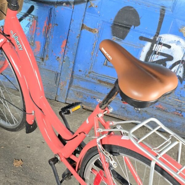Lote # 35 Bicicleta Baccio Liberty, R26 - Imagen 5