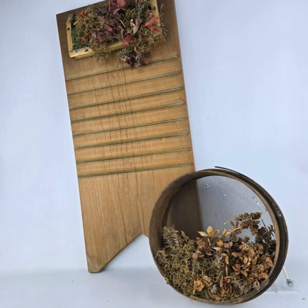 Lote # 46 Cernidor y tabla de lavar - Imagen 3