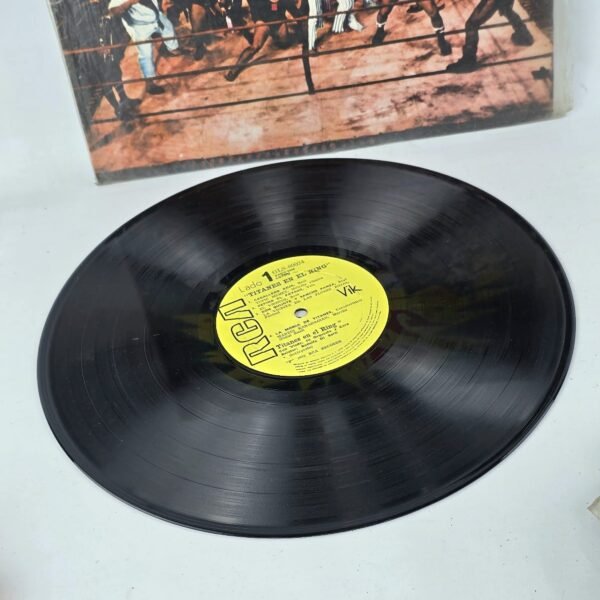 Lote # 85 Vinilo Titanes en el Ring - Imagen 4