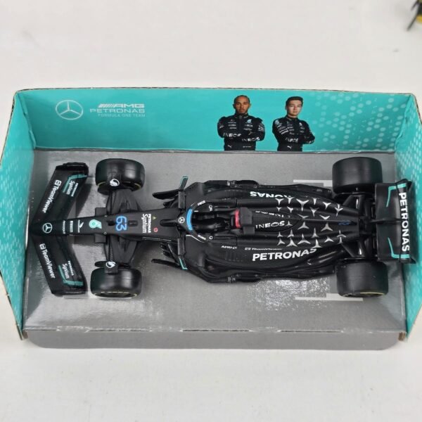 Lote # 33 Mercedes Benz, George Russell, Escala 1:43 - Imagen 4