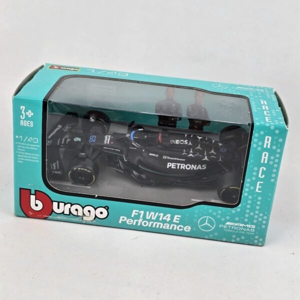 Lote # 33 Mercedes Benz, George Russell, Escala 1:43 - Imagen 3