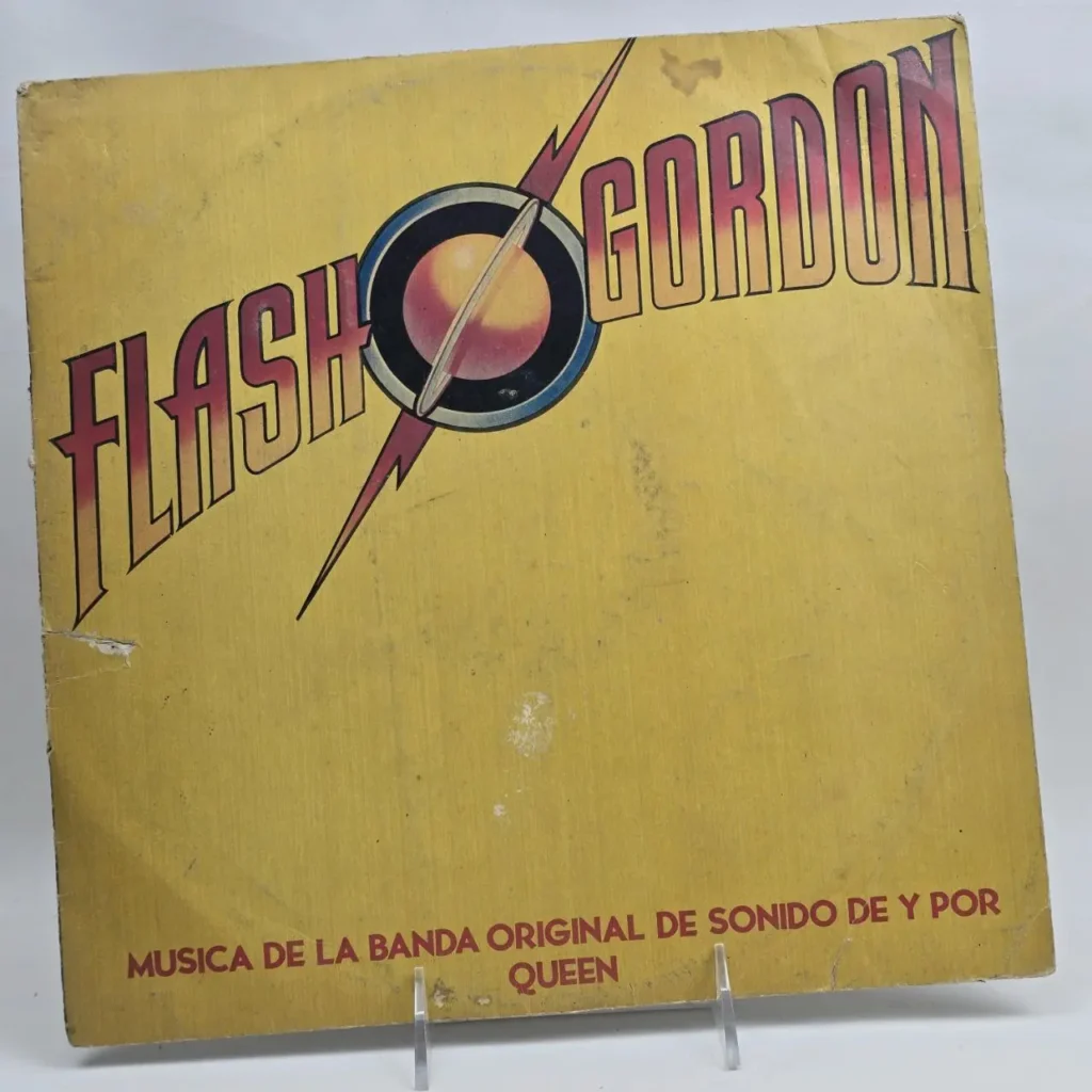 Portada del álbum Flash Gordon, banda sonora original de Queen. by Remates Narvaja