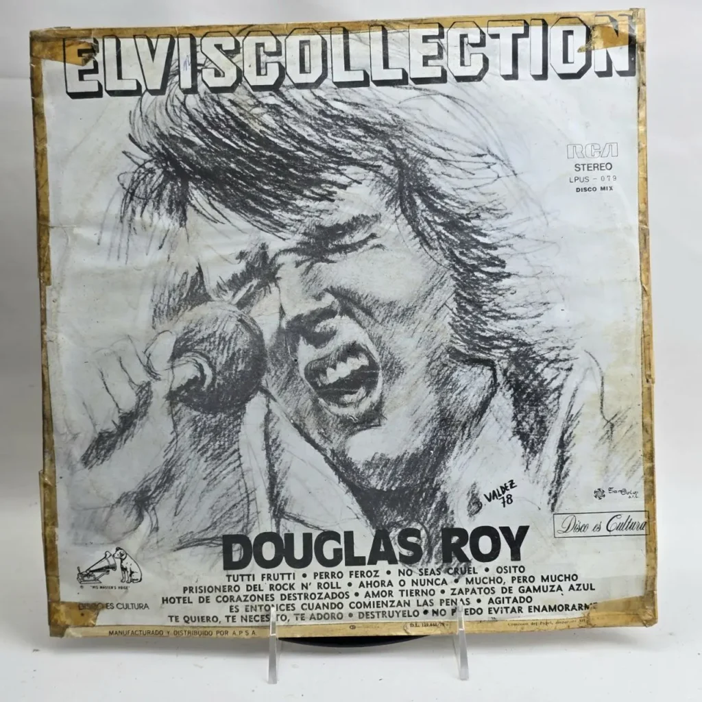 Portada de álbum vintage "Elvis Collection" de Douglas Roy, con dibujo en blanco y negro de un cantante con micrófono. by Remates Narvaja