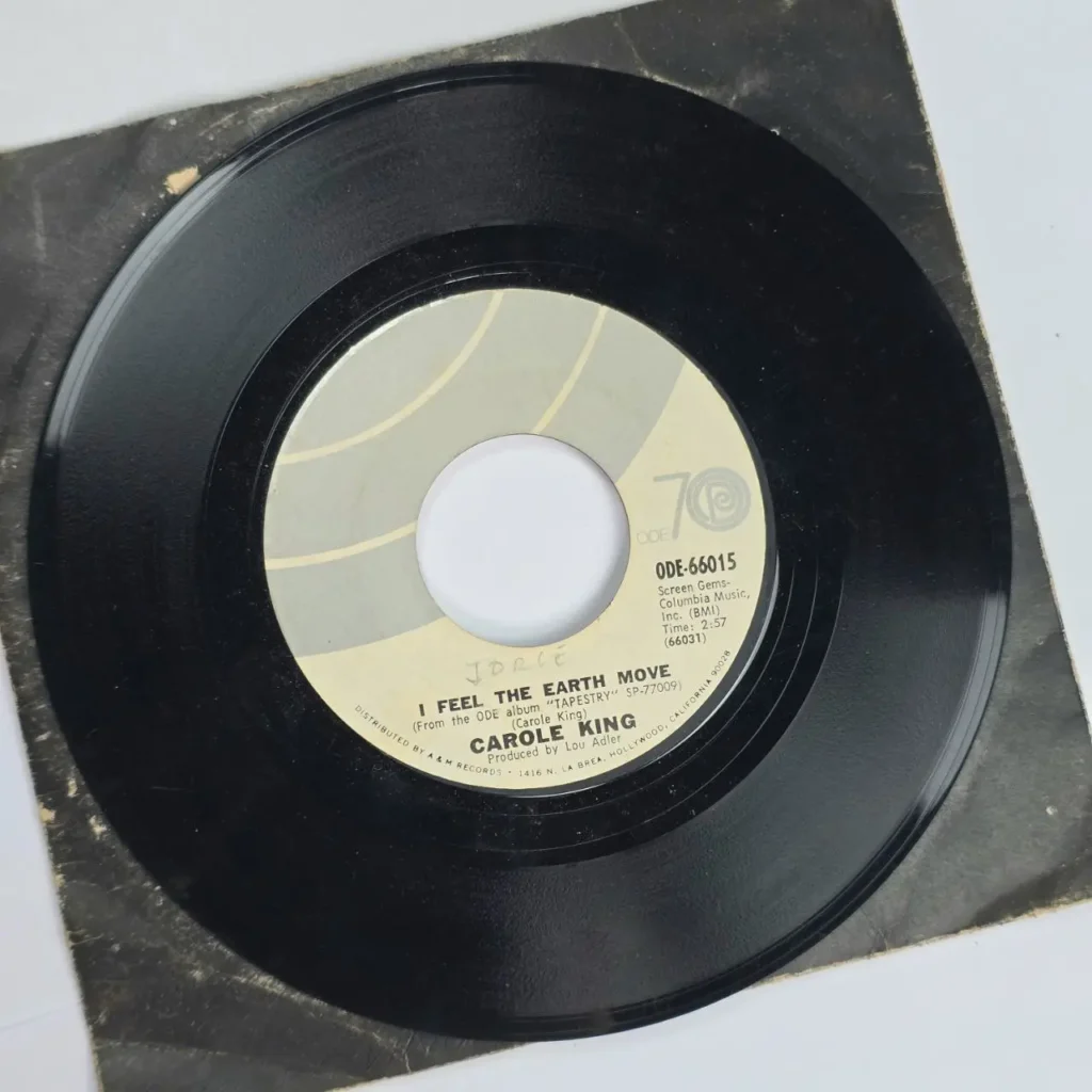 Carole King - I Feel The Earth Move 45 RPM vinyl single, ODE Records. by Remates Narvaja
