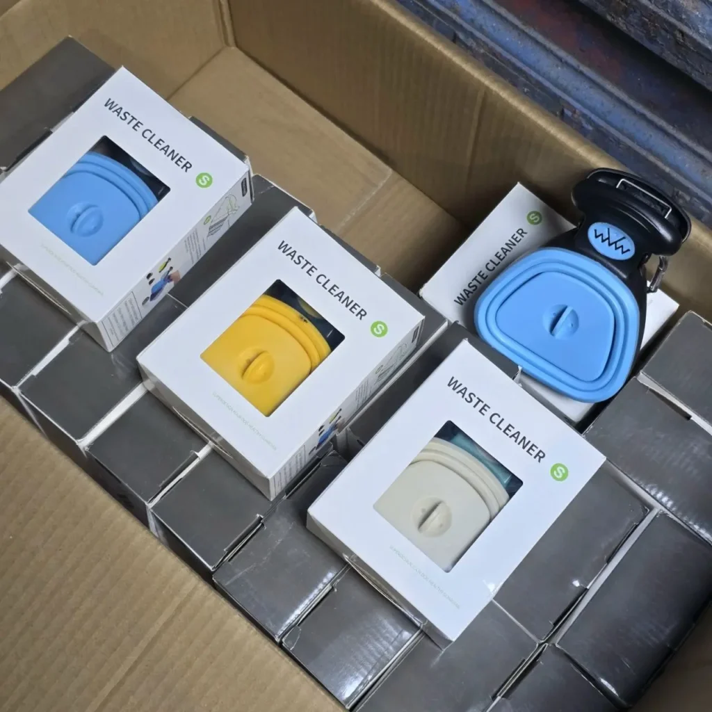 Cajas de limpiadores de residuos plegables para mascotas en varios colores. by Remates Narvaja