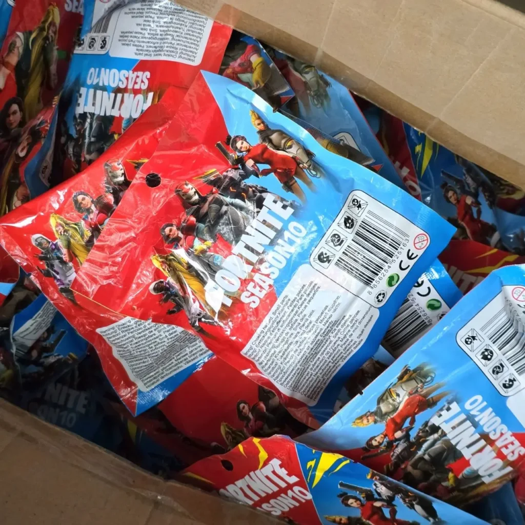 Bolsas sorpresa de Fortnite Temporada 10 en una caja. by Remates Narvaja