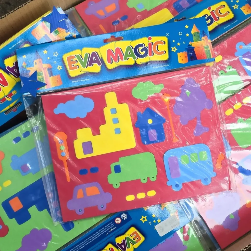 Paquetes de goma eva EVA MAGIC con formas de ciudad y vehículos para manualidades infantiles. by Remates Narvaja