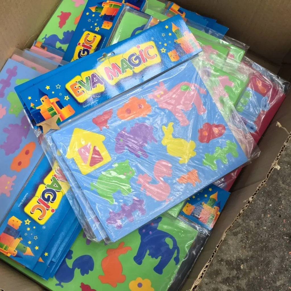 Paquetes de figuras de goma eva EVA MAGIC de colores surtidos para manualidades. by Remates Narvaja