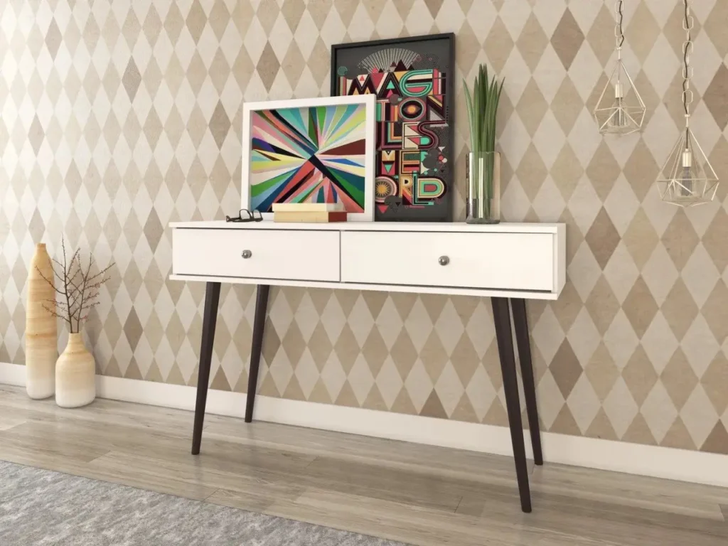 Mesa consola blanca moderna con cajones y decoración. by Remates Narvaja