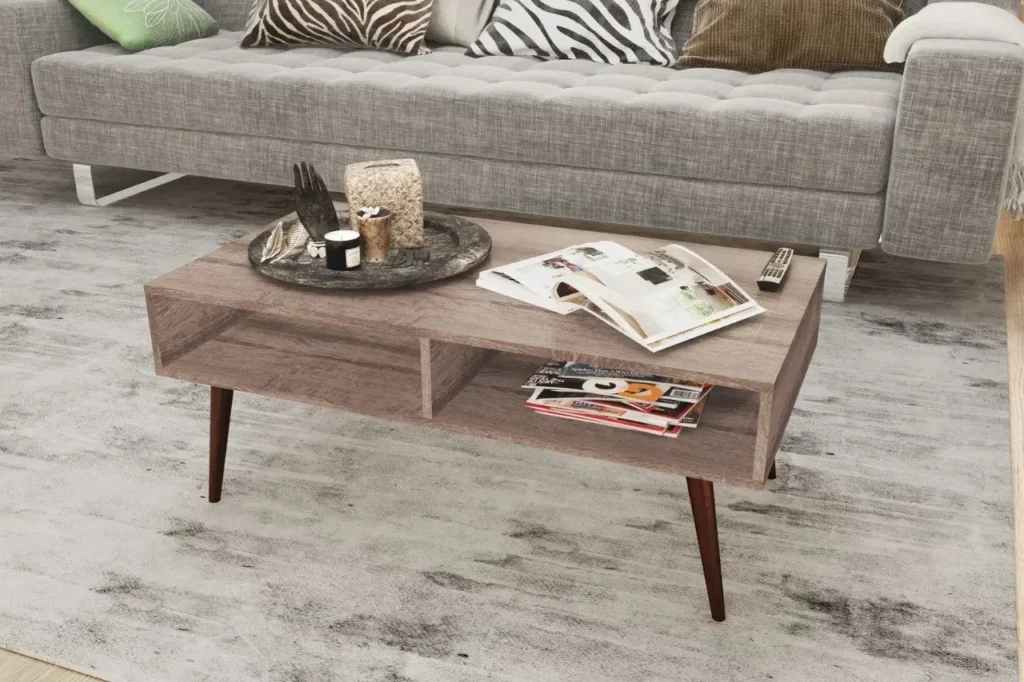 Mesa de centro de madera moderna con estantes de almacenamiento y patas cónicas. by Remates Narvaja