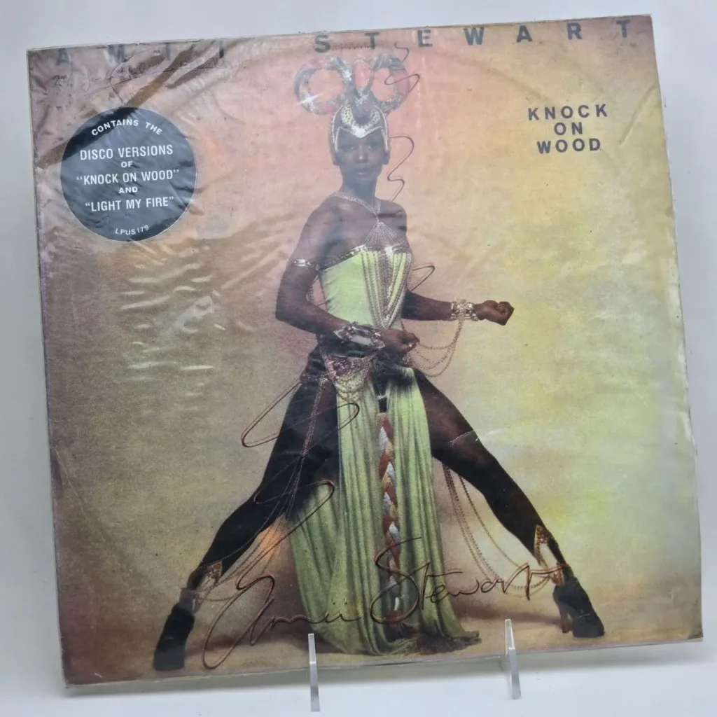 Portada de vinilo del álbum "Knock on Wood" de Amii Stewart, con versiones disco de "Knock on Wood" y "Light by Remates Narvaja