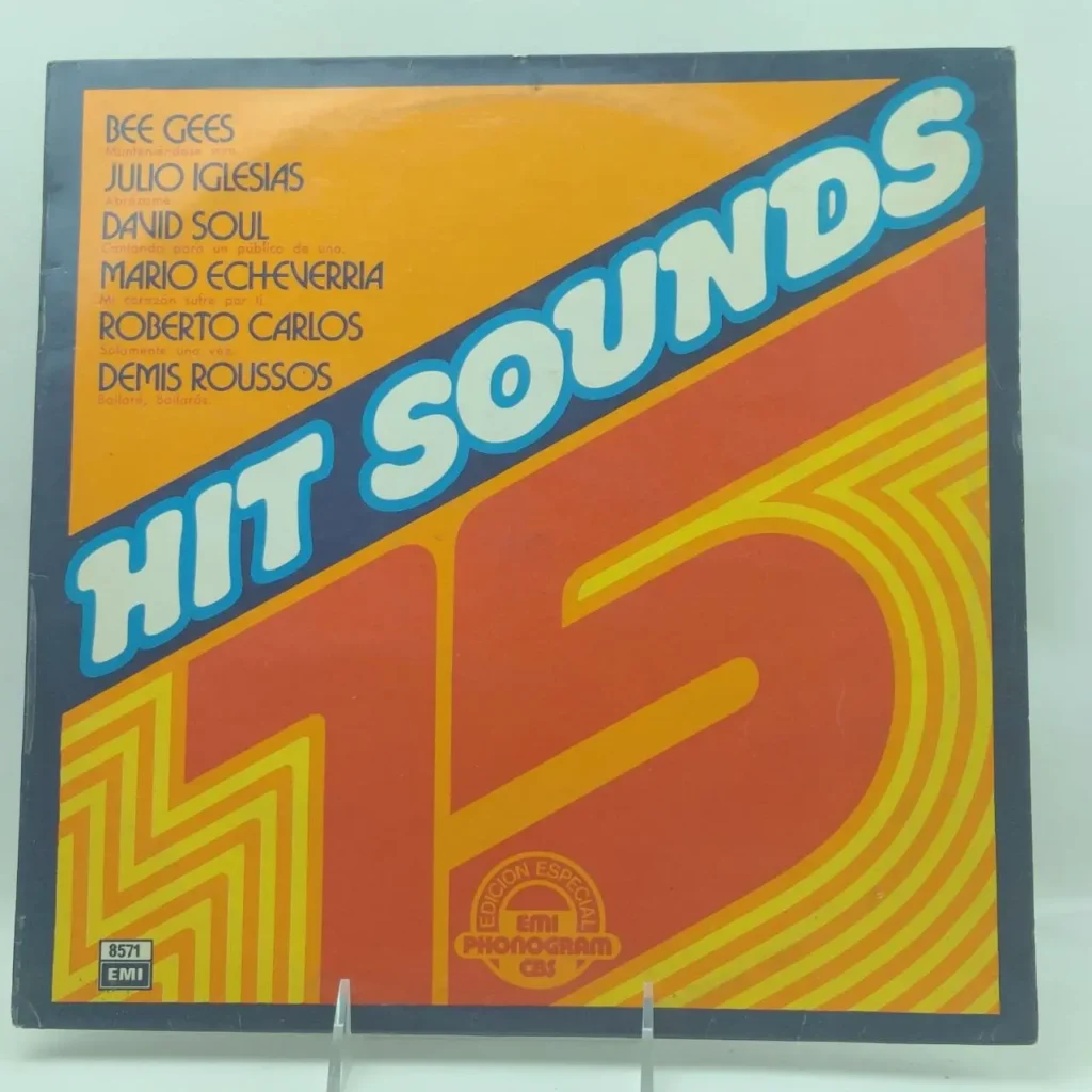 Portada de álbum de vinilo "Hit Sounds 15" con Bee Gees, Julio Iglesias, David Soul, Roberto Carlos. by Remates Narvaja