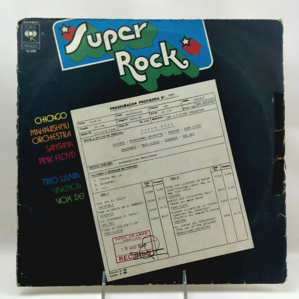 Portada de álbum de vinilo "Super Rock" con el logo de CBS y una lista de artistas como Chicago, Mahavishnu Orchestra, Santana y by Remates Narvaja