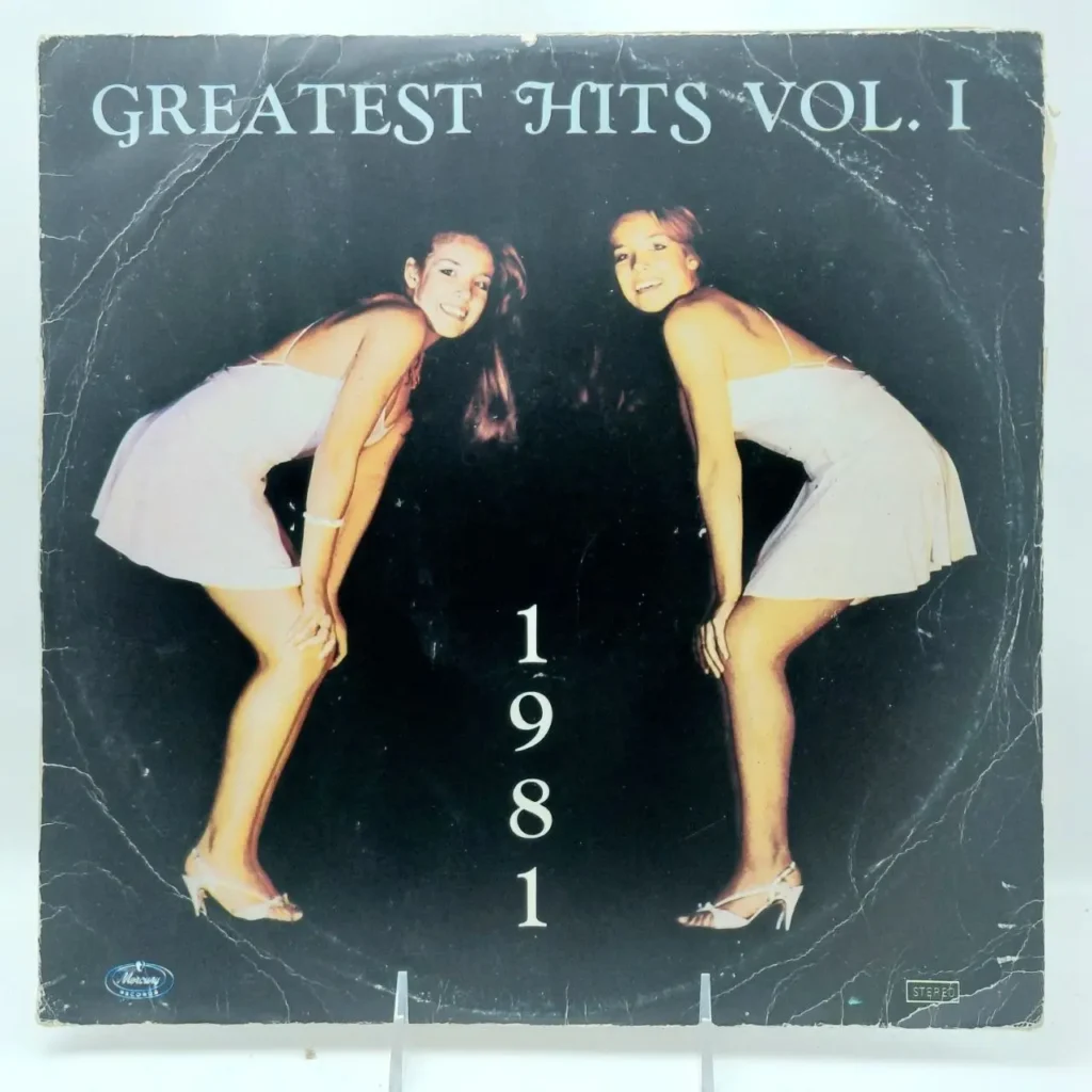 Portada de álbum Greatest Hits Vol. I de 1981 con dos mujeres sonriendo, sello Mercury Records. by Remates Narvaja