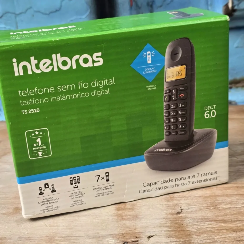 Caja verde del teléfono inalámbrico digital Intelbras TS 2510 DECT 6.0. by Remates Narvaja