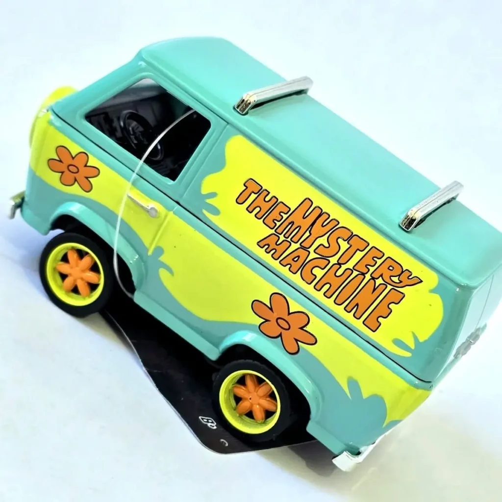 Maqueta de la Máquina del Misterio de Scooby-Doo. by Remates Narvaja