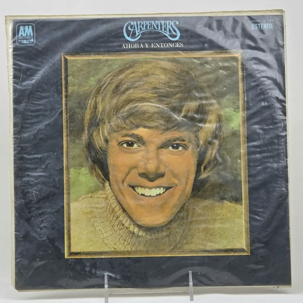 Portada de álbum de vinilo Carpenters Ahora y Entonces con retrato de Richard Carpenter." by Remates Narvaja