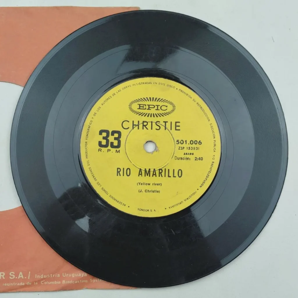 Vinilo 33 RPM Christie "Rio Amarillo" (Yellow River) Epic Uruguay. by Remates Narvaja