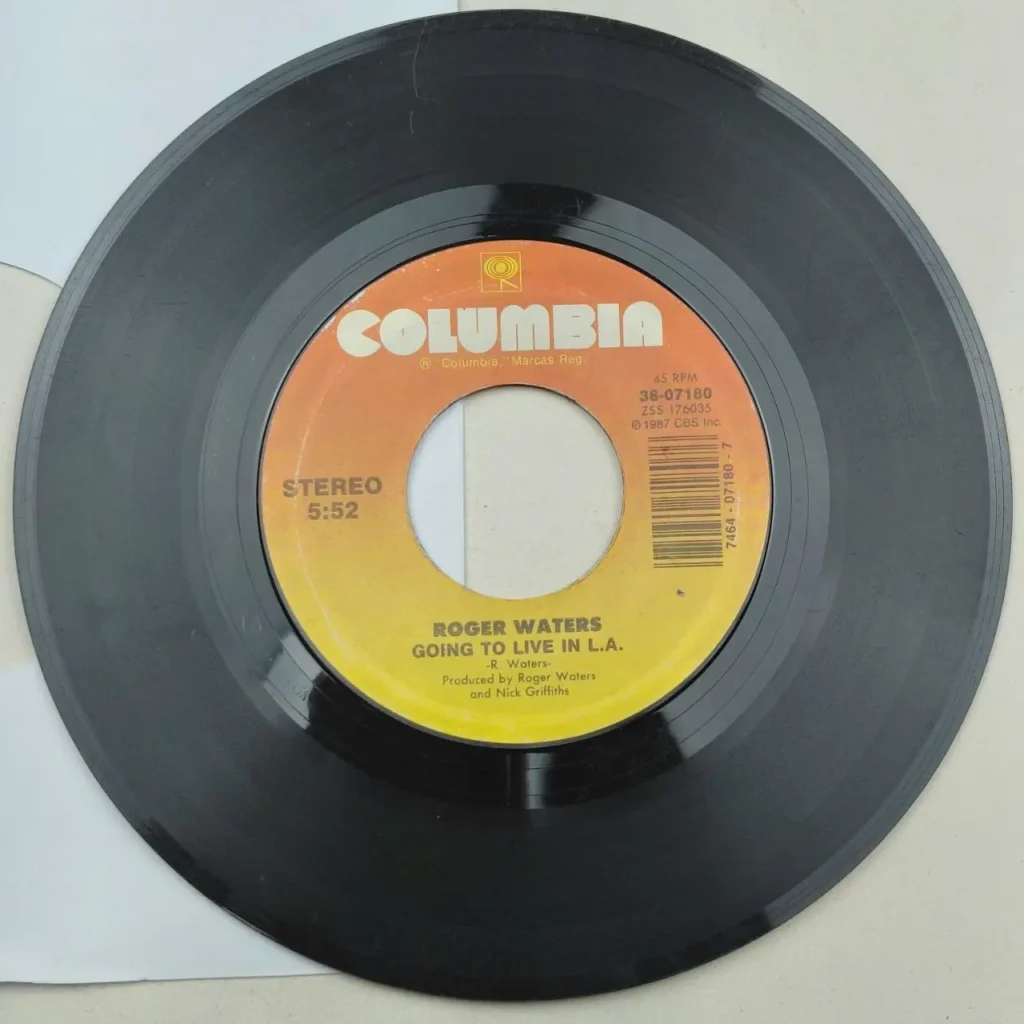 Roger Waters - Going to Live in L.A. 1987 Columbia 45 RPM vinyl single 38-07 by Remates Narvaja
