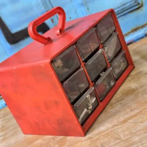 Organizador portátil rojo con cajones transparentes para piezas pequeñas. by Remates Narvaja
