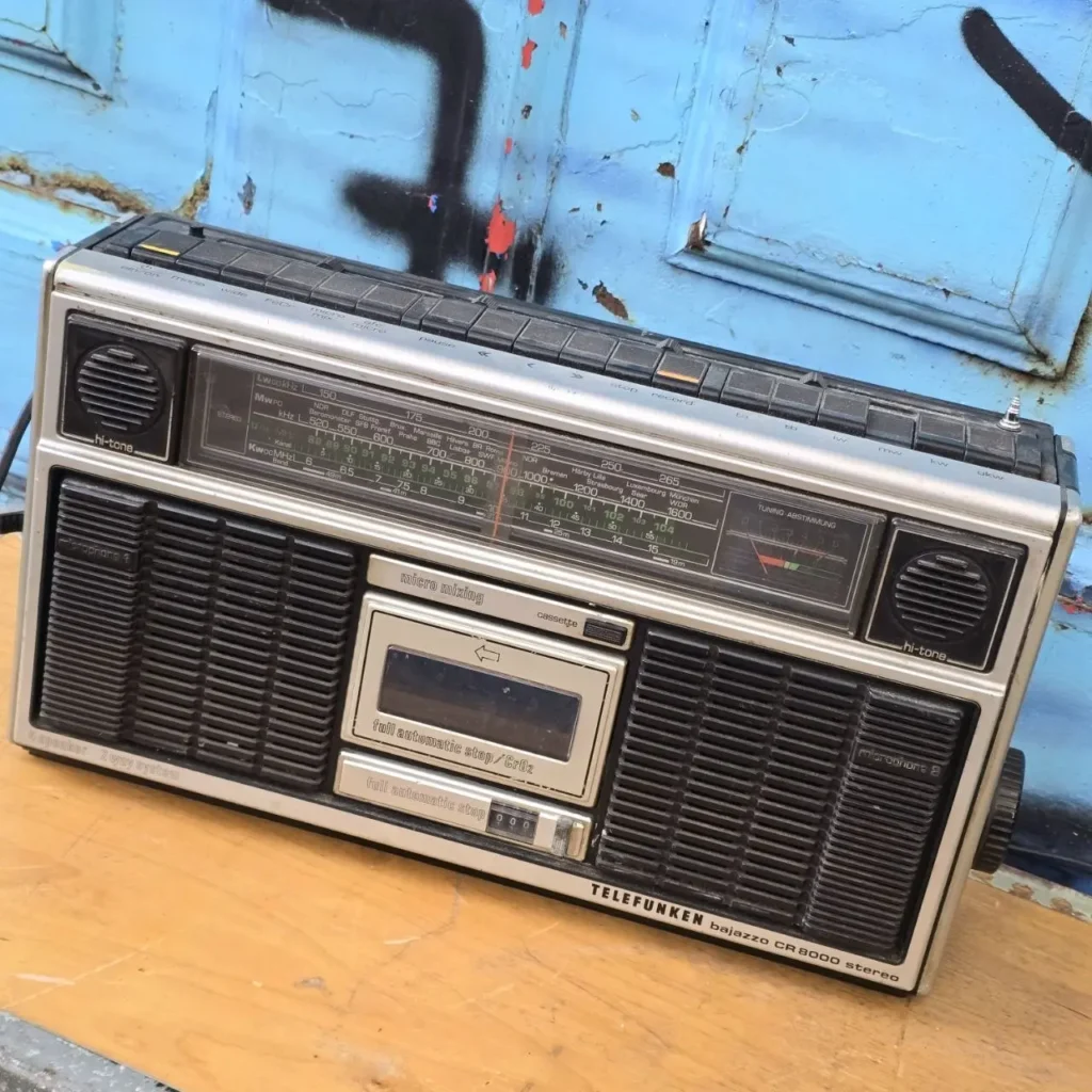 Telefunken Bajazzo CR 8000 stereo radio cassette vintage. by Remates Narvaja