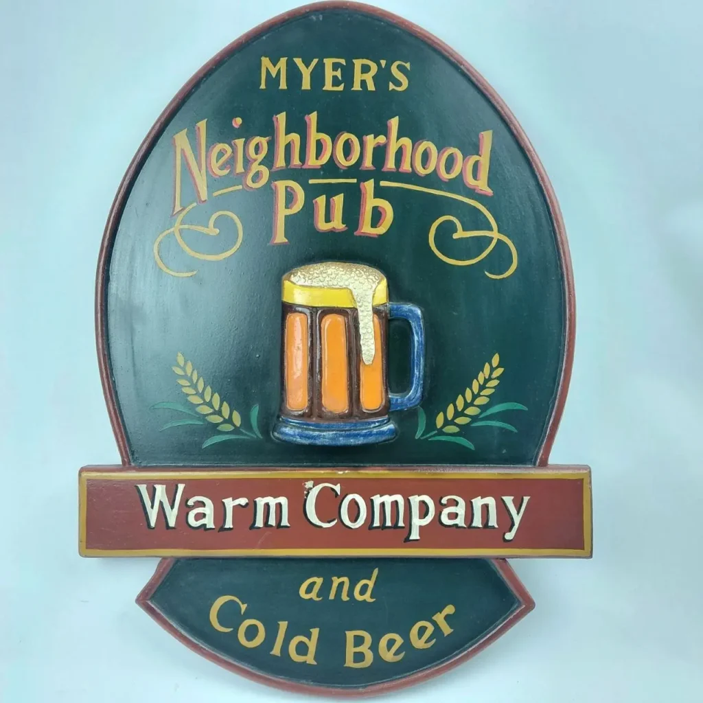Letrero decorativo de Myer's Neighborhood Pub con jarra de cerveza 3D y el texto "Warm Company and Cold Beer". by Remates Narvaja