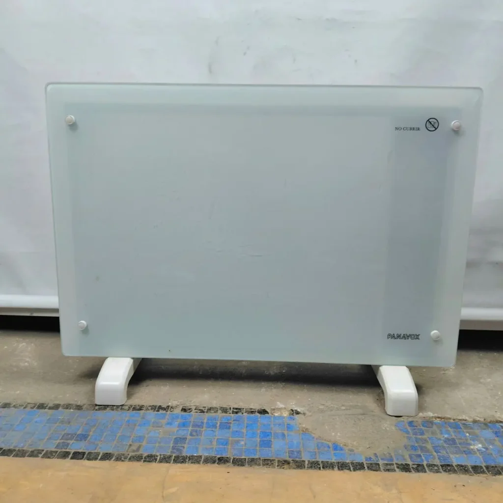 Calentador de panel eléctrico Panavox de vidrio blanco. by Remates Narvaja