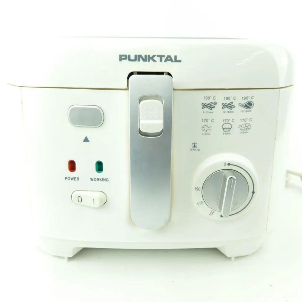 Freidora eléctrica Punktal blanca con control de temperatura. by Remates Narvaja