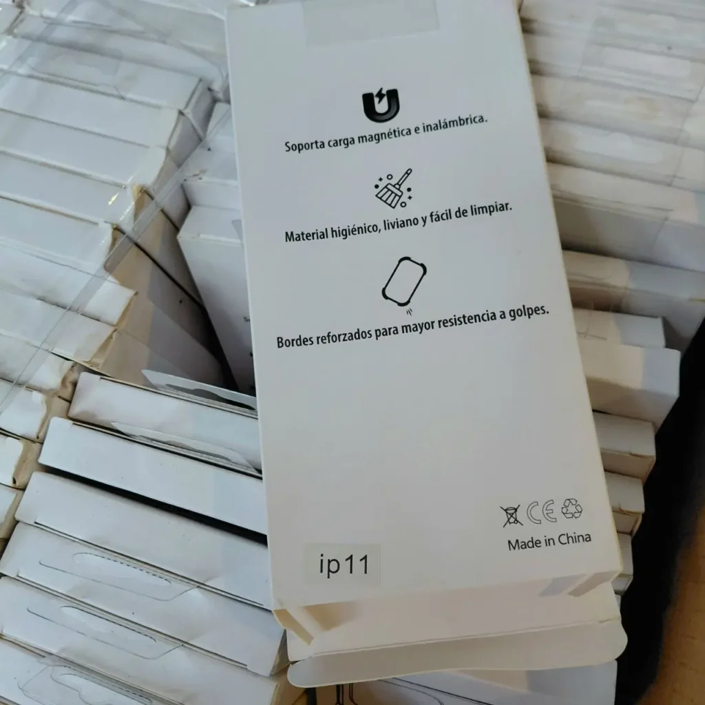 Caja de funda para iPhone 11 con soporte de carga magnética e inalámbrica, material higiénico y bordes reforzados. by Remates Narvaja