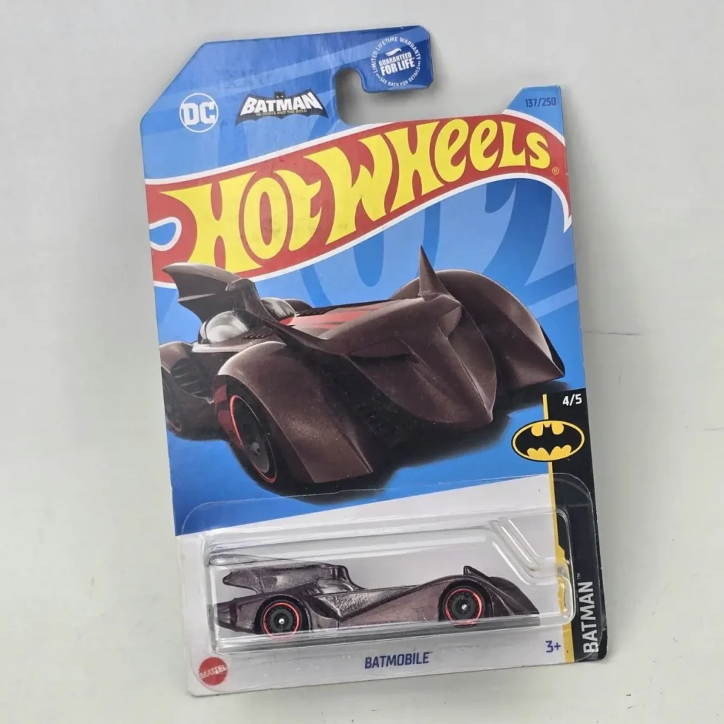 Hot Wheels Batmobile de Batman en su empaque original. by Remates Narvaja