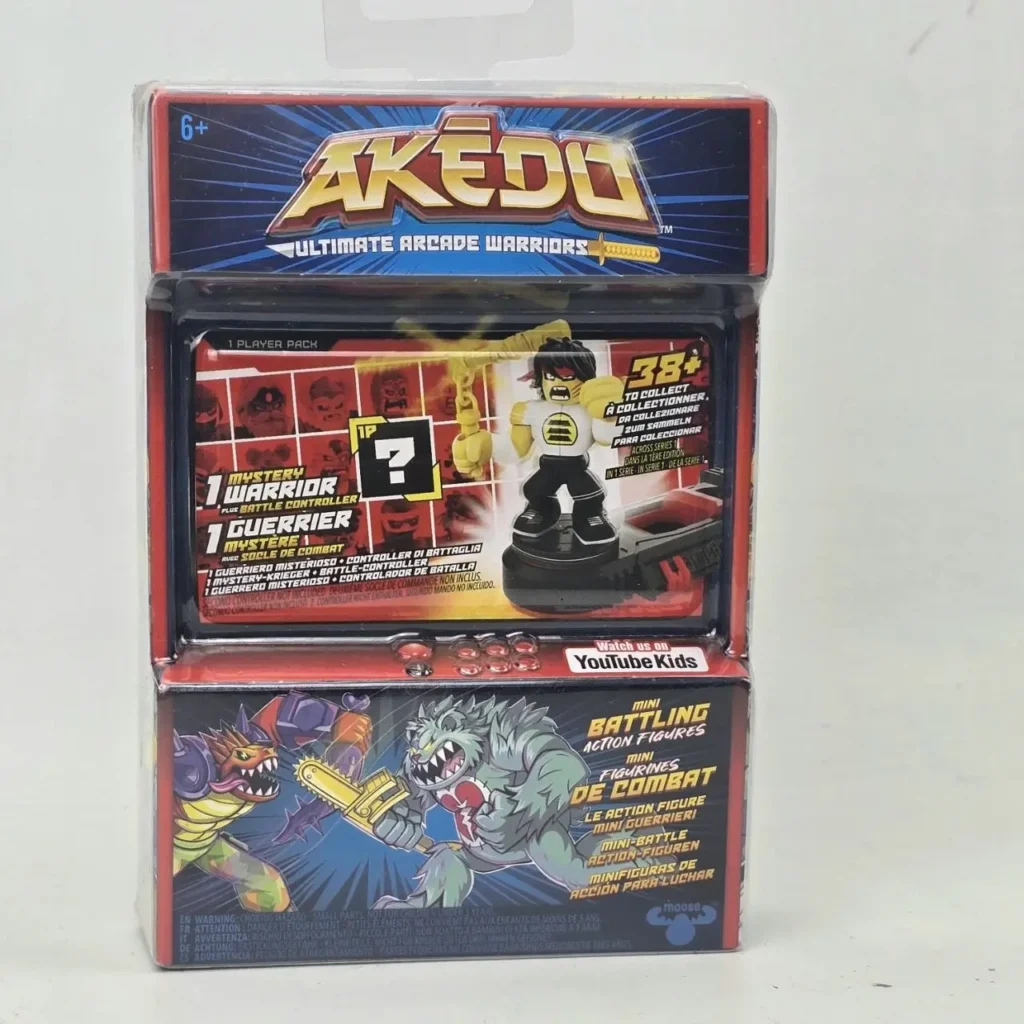 Akedo Ultimate Arcade Warriors 1 Player Pack with Mystery Warrior and Battle Controller, collectible mini battling action figure toy. by Remates Narvaja