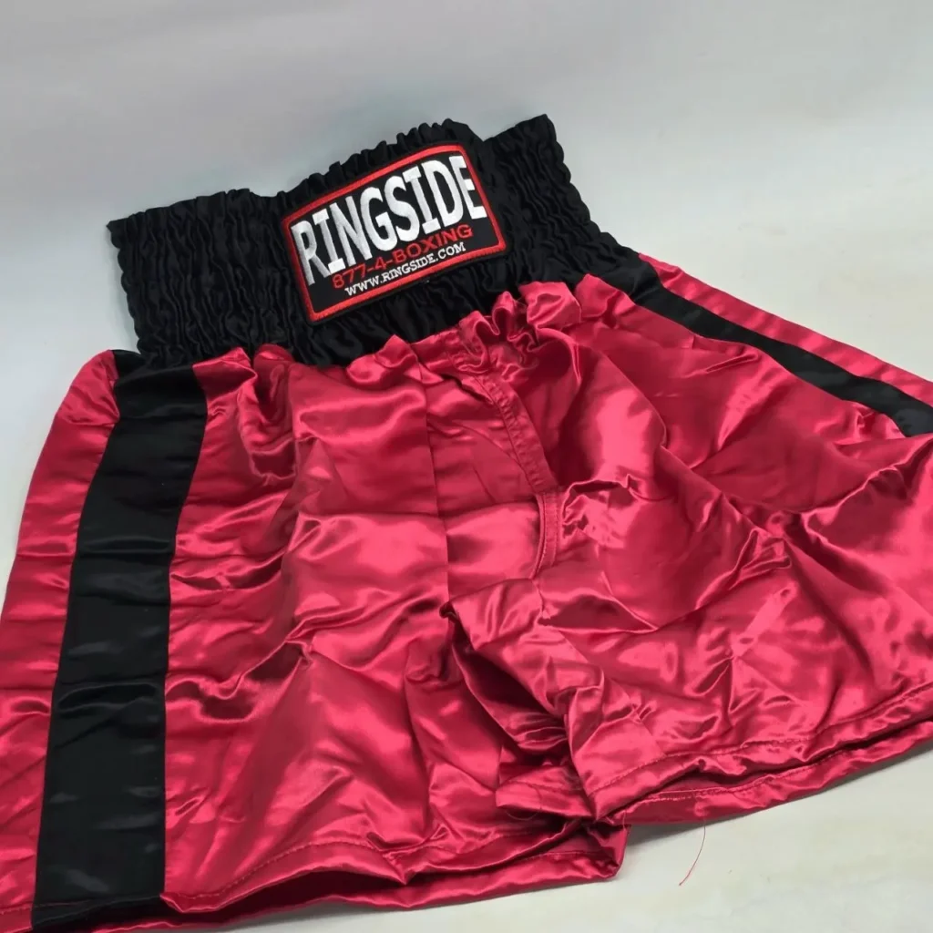 Pantalones cortos de boxeo Ringside rojos y negros. by Remates Narvaja