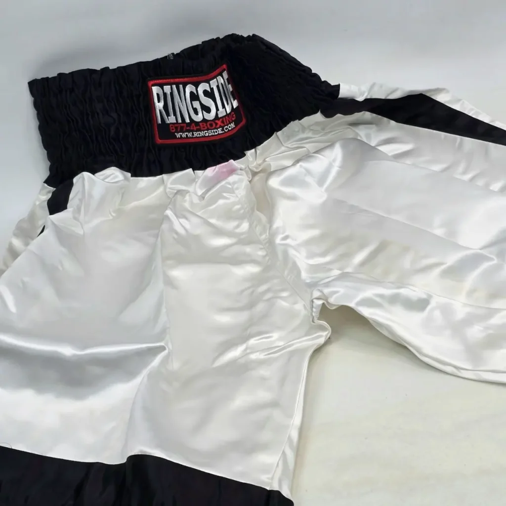 Shorts de boxeo Ringside blancos y negros. by Remates Narvaja