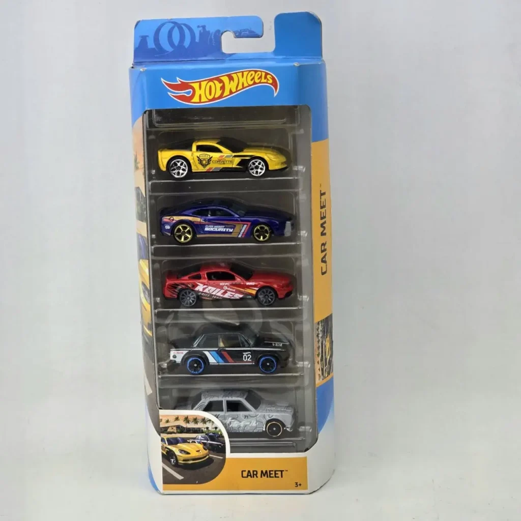 Set de 5 coches de juguete Hot Wheels Car Meet. by Remates Narvaja