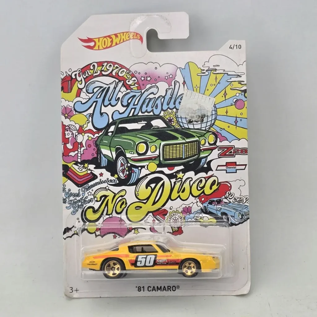 Hot Wheels '81 Camaro amarillo diecast en empaque original con arte "All Hustle No Disco". by Remates Narvaja