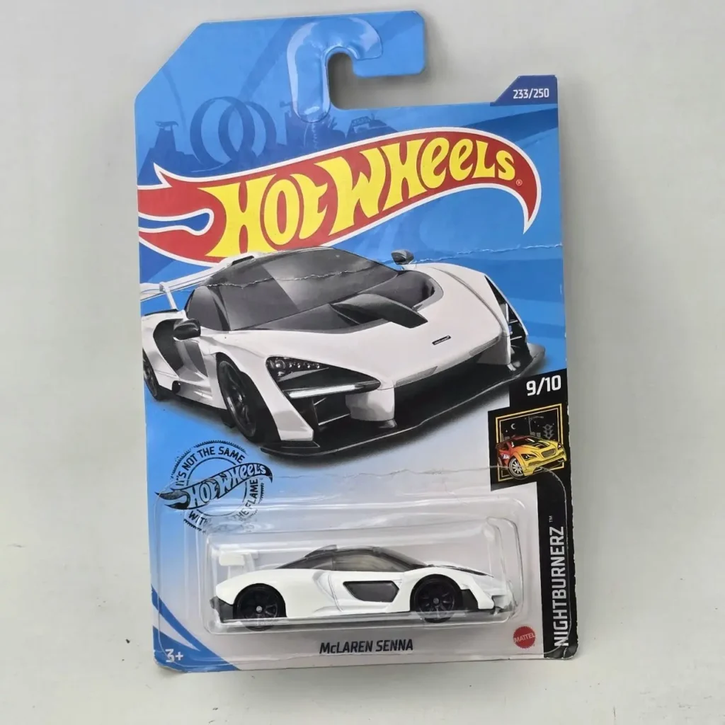 Hot Wheels McLaren Senna blanco en empaque original, serie Nightburnerz. by Remates Narvaja