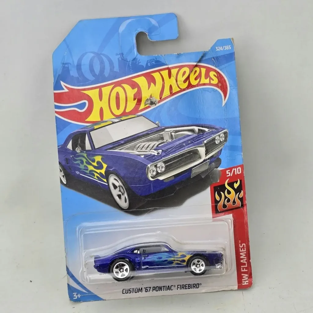 Hot Wheels Custom '67 Pontiac Firebird azul con llamas, nuevo en empaque. by Remates Narvaja