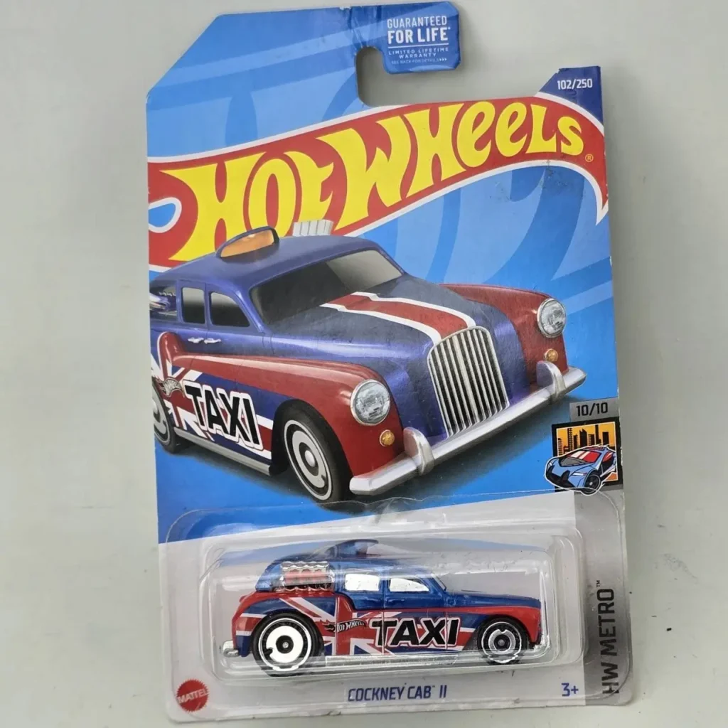 Hot Wheels Cockney Cab II taxi, azul y rojo con diseño Union Jack, nuevo en su empaque. by Remates Narvaja