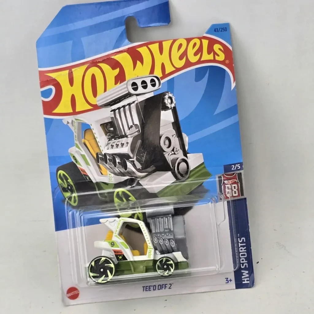 Hot Wheels Tee'd Off 2 diecast car, blanco y verde estilo carrito de golf, nuevo en su empaque. by Remates Narvaja