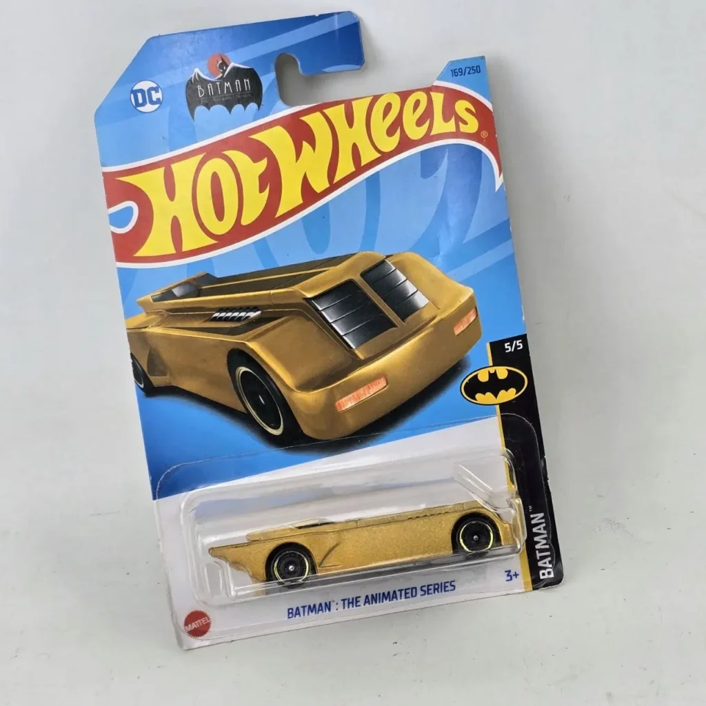 Hot Wheels Batmobile dorado de Batman: La Serie Animada. by Remates Narvaja