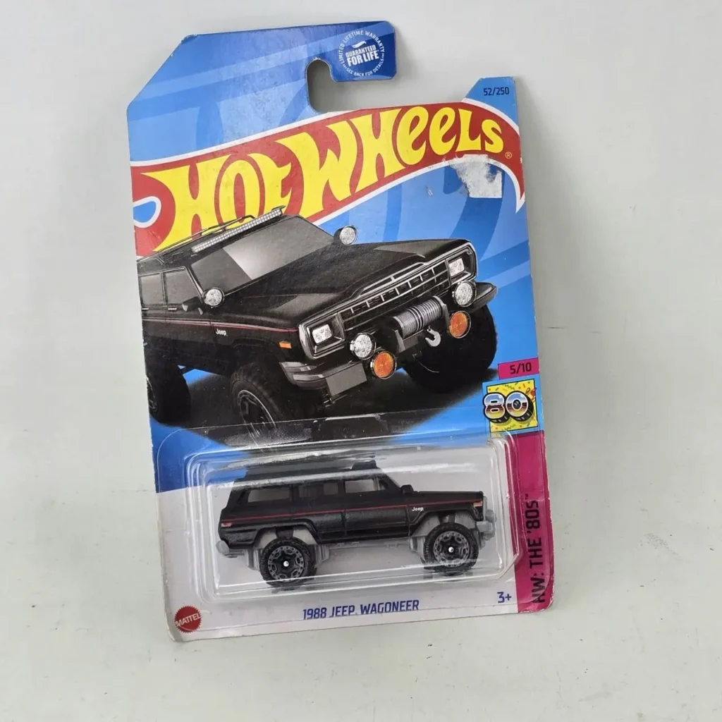 Hot Wheels 1988 Jeep Wagoneer negro en empaque, serie HW The '80s. by Remates Narvaja