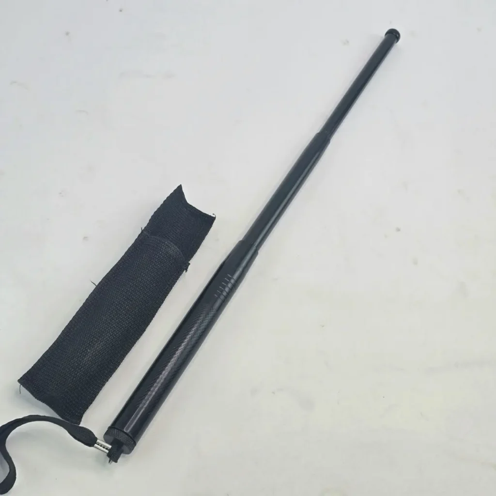 Bastón extensible negro de defensa personal con funda. by Remates Narvaja