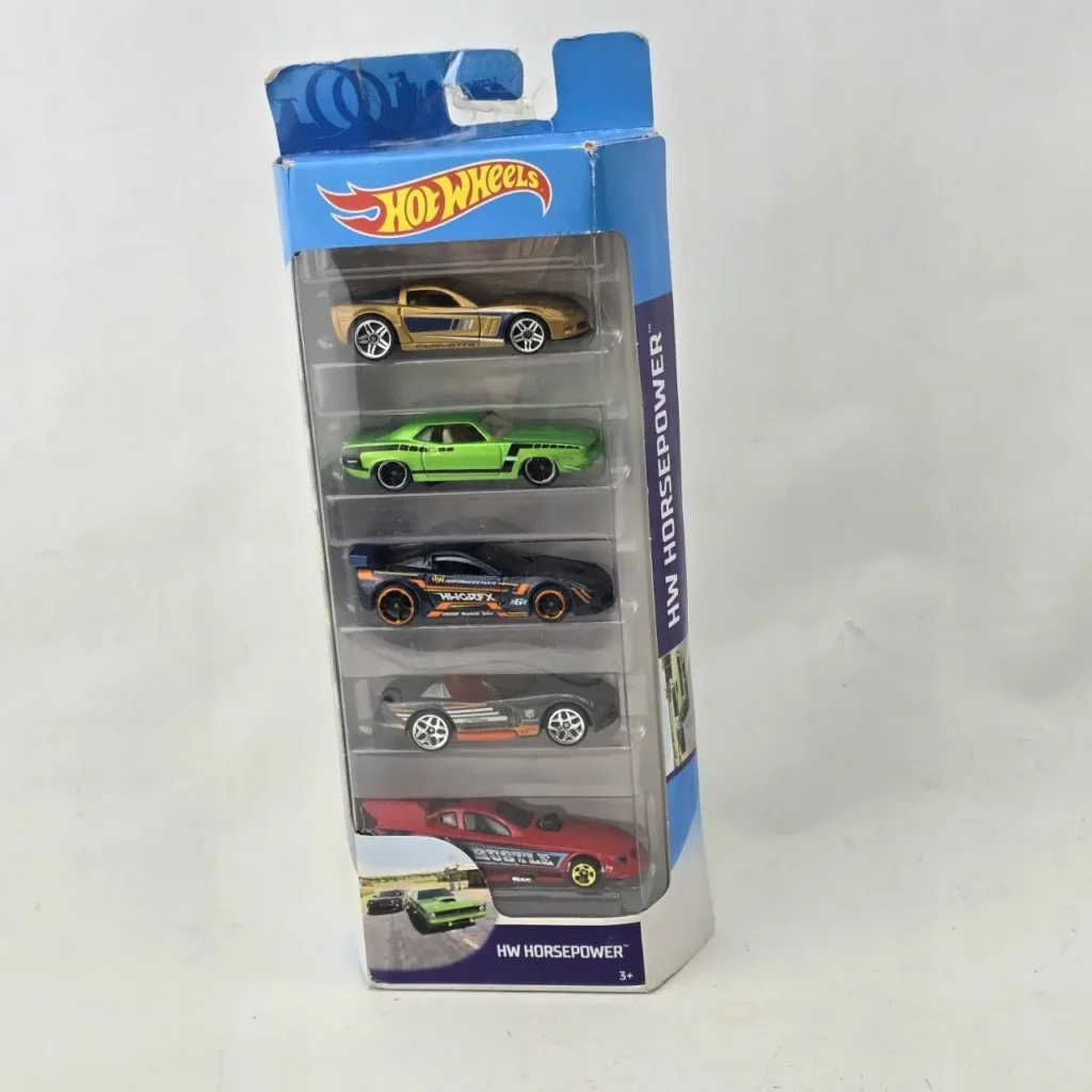Hot Wheels 5-pack HW Horsepower con coches diecast surtidos en su empaque. by Remates Narvaja