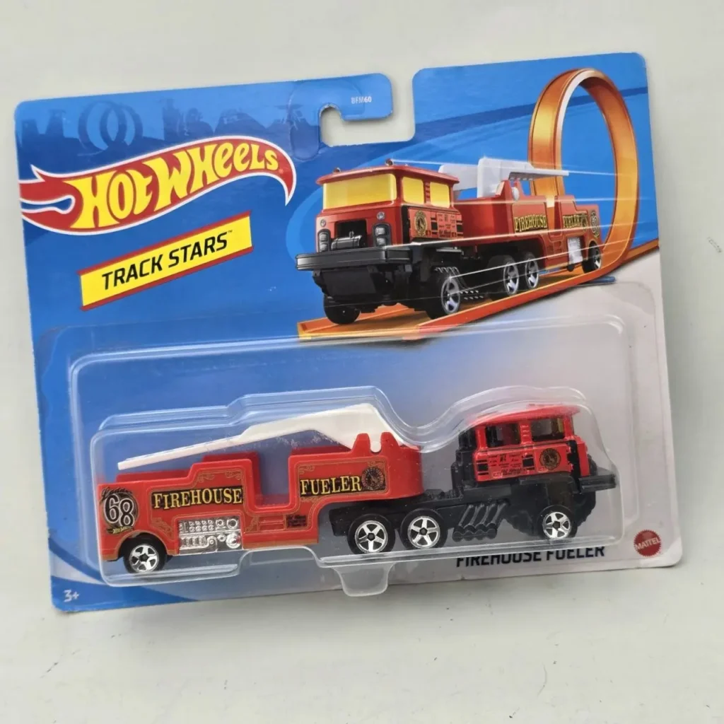 Hot Wheels Track Stars Firehouse Fueler camión de juguete die-cast nuevo en paquete. by Remates Narvaja