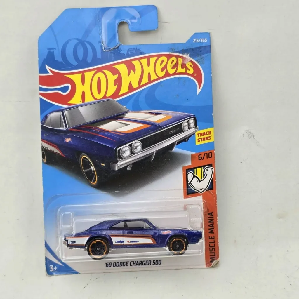 Hot Wheels '69 Dodge Charger 500 azul Muscle Mania en empaque. by Remates Narvaja